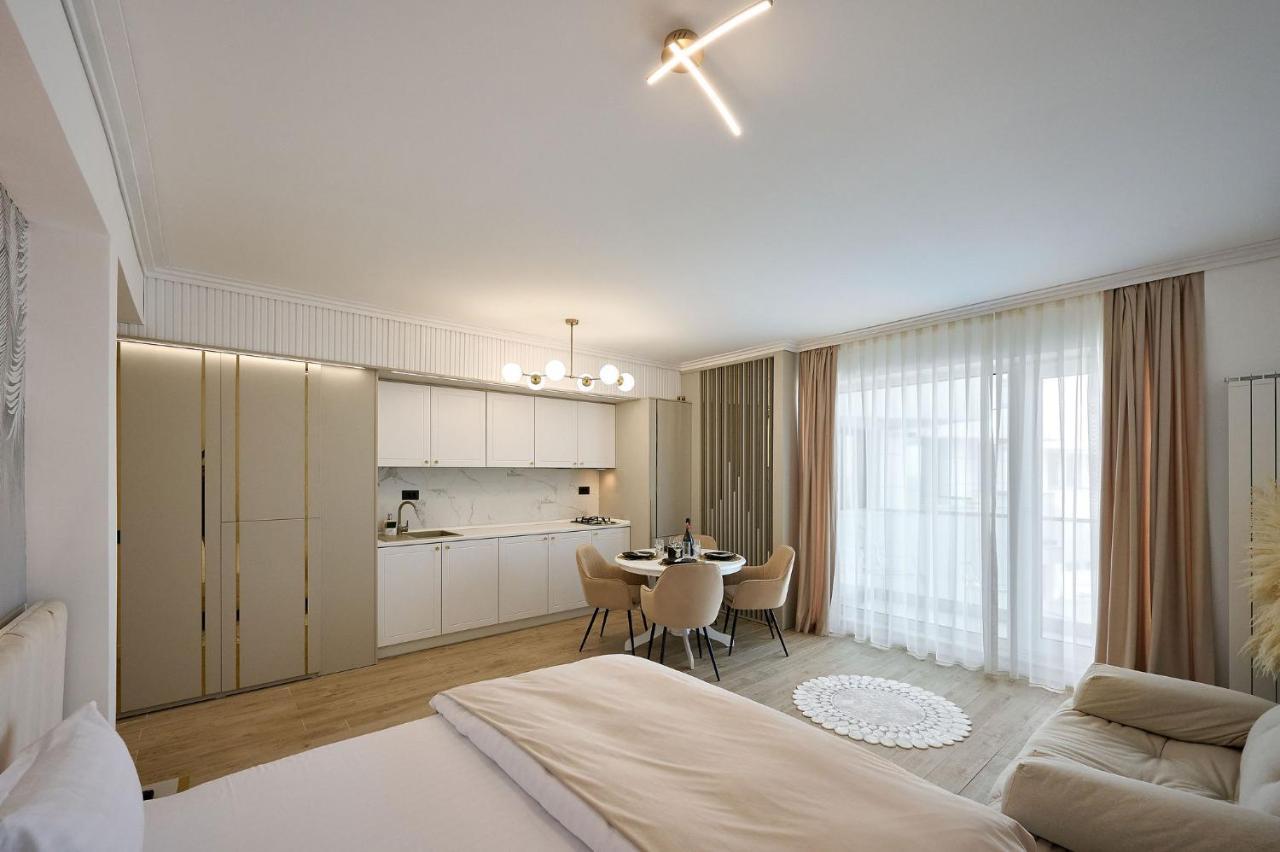 Seaview Luxury Studio In Infinity Beach Resort Mamaia Exterior foto