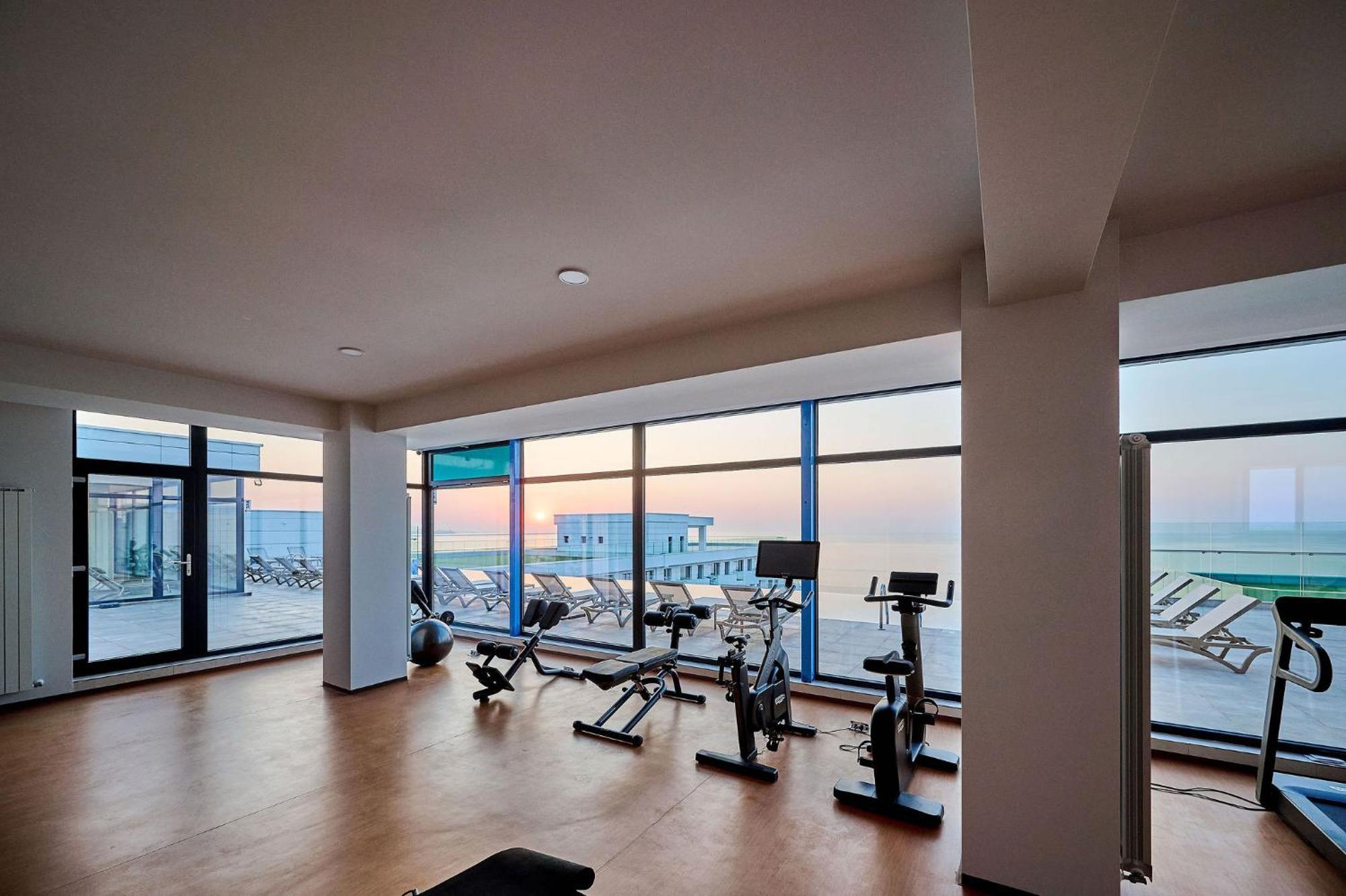 Seaview Luxury Studio In Infinity Beach Resort Mamaia Exterior foto